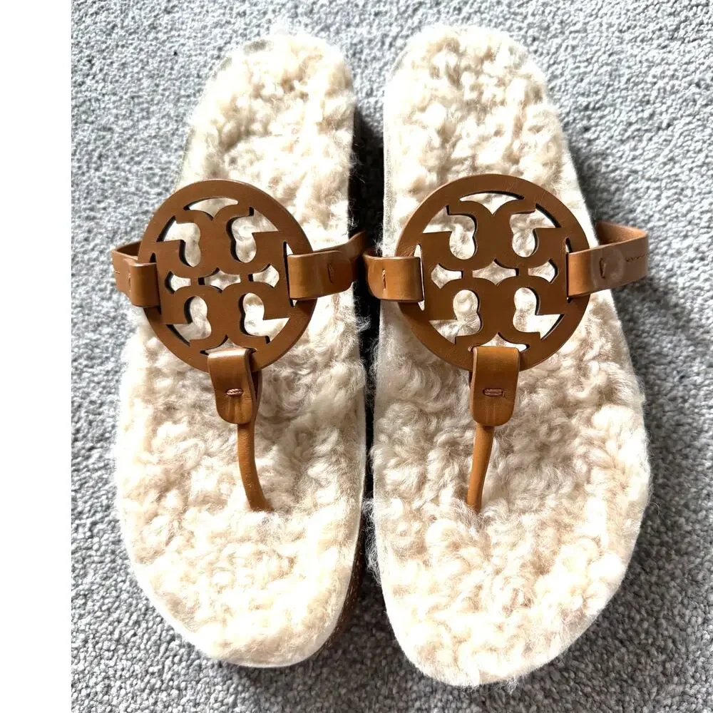 Tory Burch Miller Cloud Sandal Shearling Thong Caramel Logo Slip On Womens 10.5